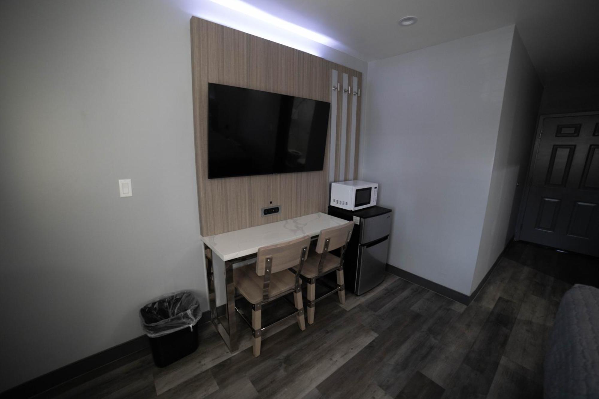 פיקו ריברה Palms Motel מראה חיצוני תמונה
