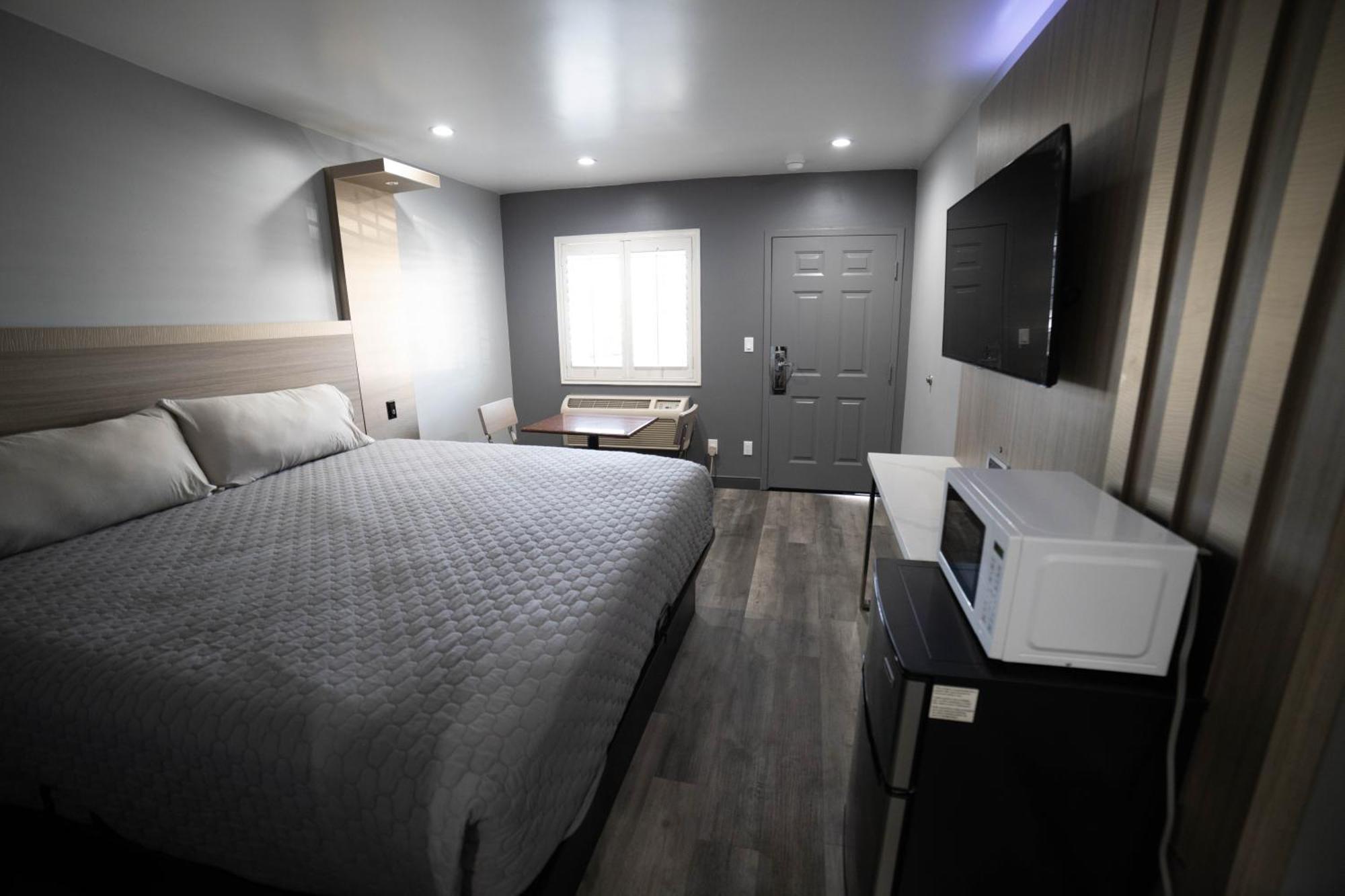 פיקו ריברה Palms Motel מראה חיצוני תמונה