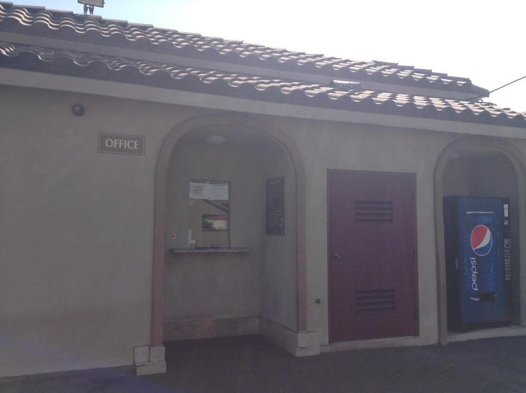 פיקו ריברה Palms Motel מראה חיצוני תמונה