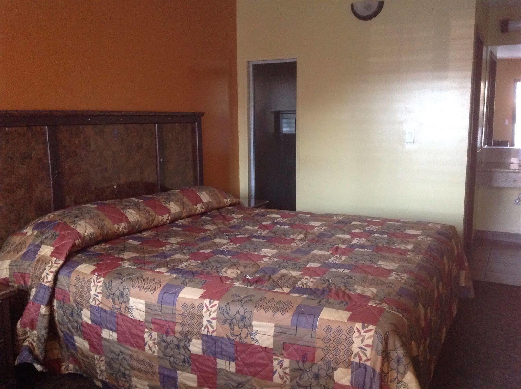 פיקו ריברה Palms Motel מראה חיצוני תמונה