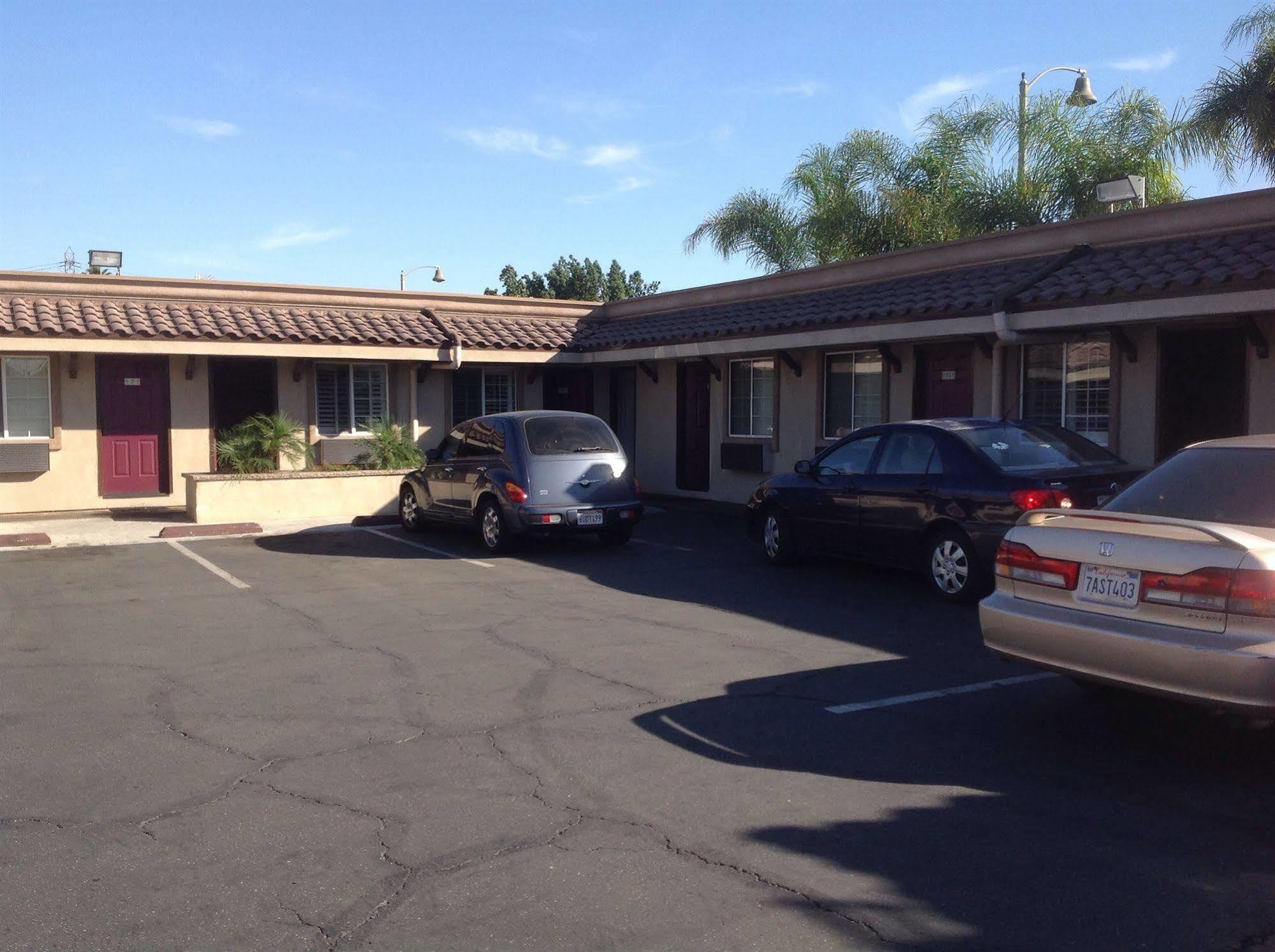 פיקו ריברה Palms Motel מראה חיצוני תמונה